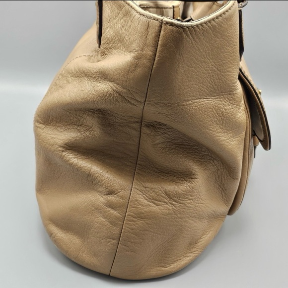 Coach 2006 Soho Tan Pebbled Leather Flap Shoulder Bag ONE DAY SALE!!!! 🎉🛍️👛🌺👑🎈 - Picture 7 of 8